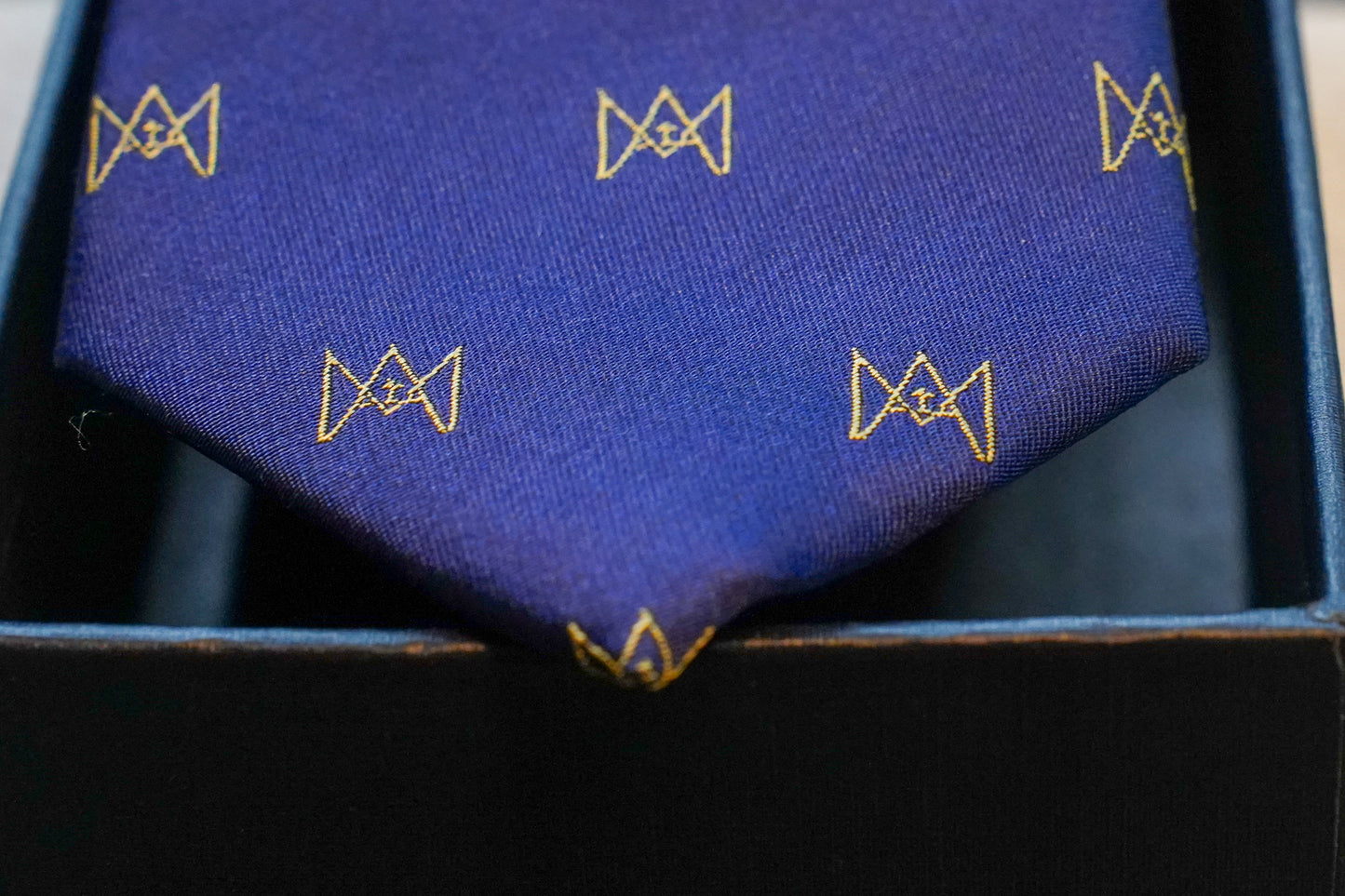 Ave Maria Ties
